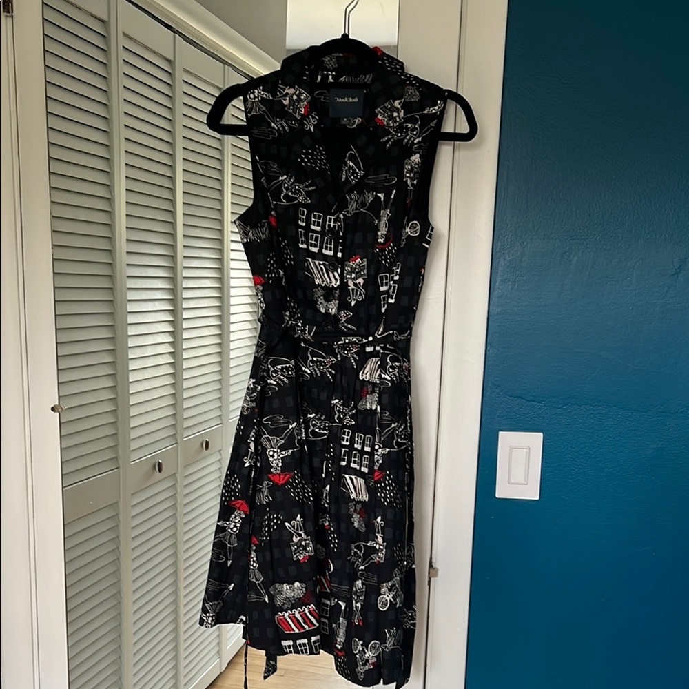 Black and Red Sleeveless Dress by ModCloth